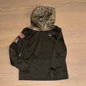 Philadelphia Eagles Salute to Service Hoodie Boys Youth size Medium
